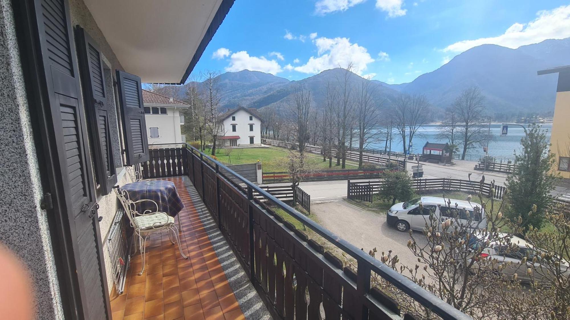 Апартаменти Bioledro Casa Lena Меццолаго Екстер'єр фото